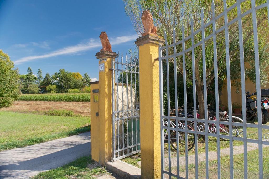Agriturismo La Conte Лукка Экстерьер фото